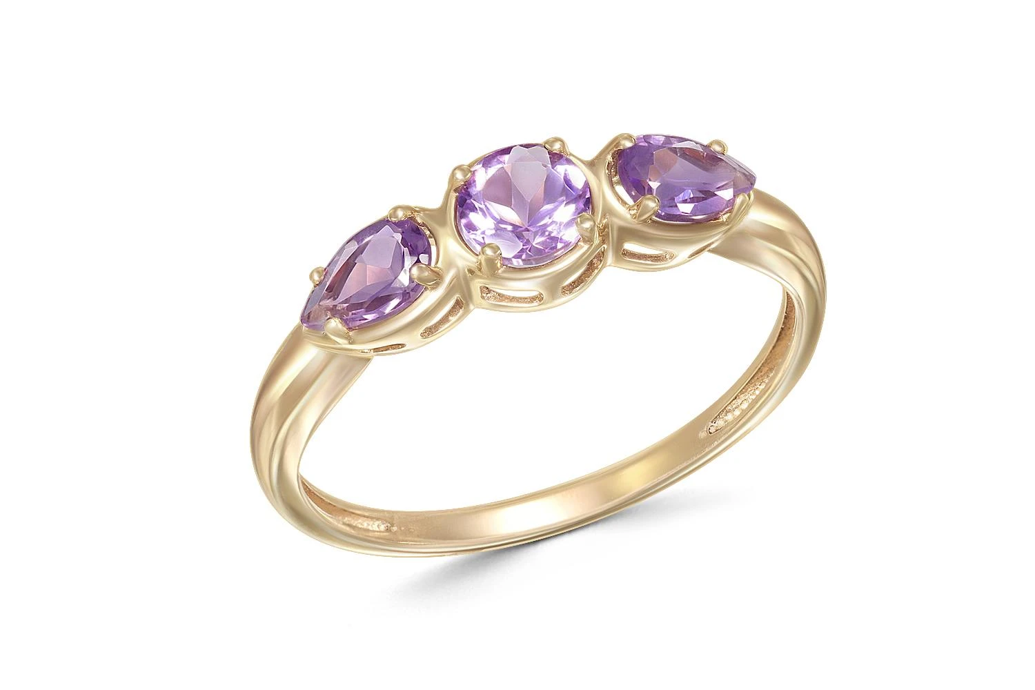 Кольцо из жёлтого золота с 3 аметистами