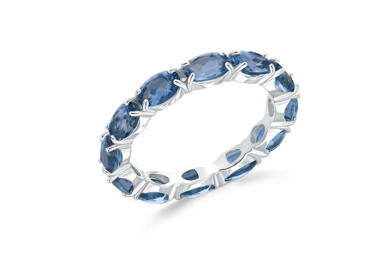 Кольцо Дорожка из белого золота с 12 топазами лондон