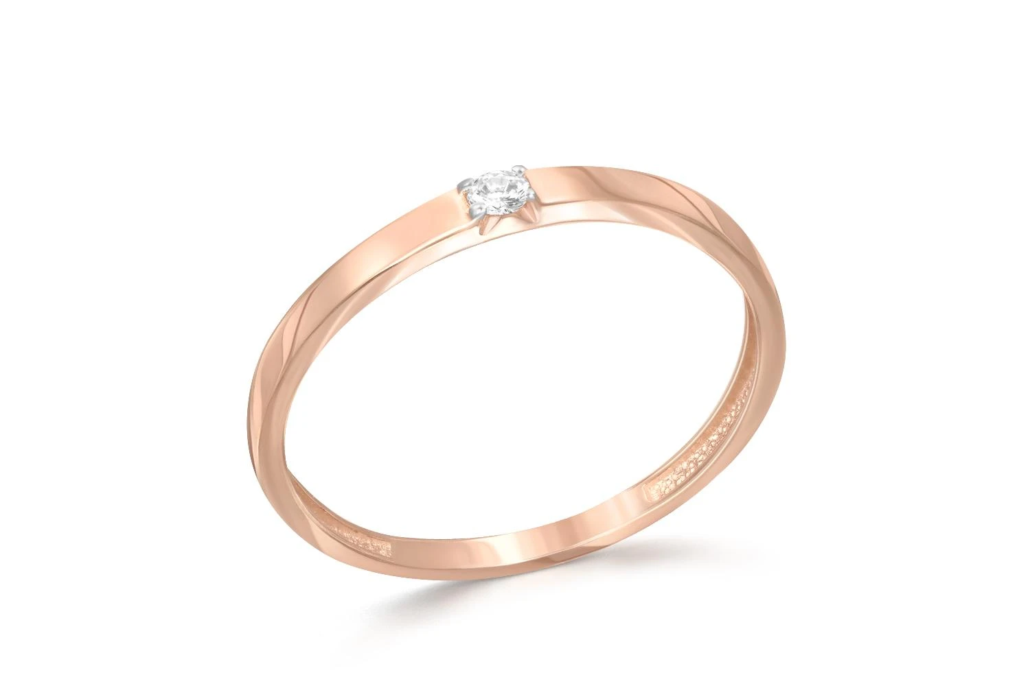 Кольцо из красного золота с бриллиантом