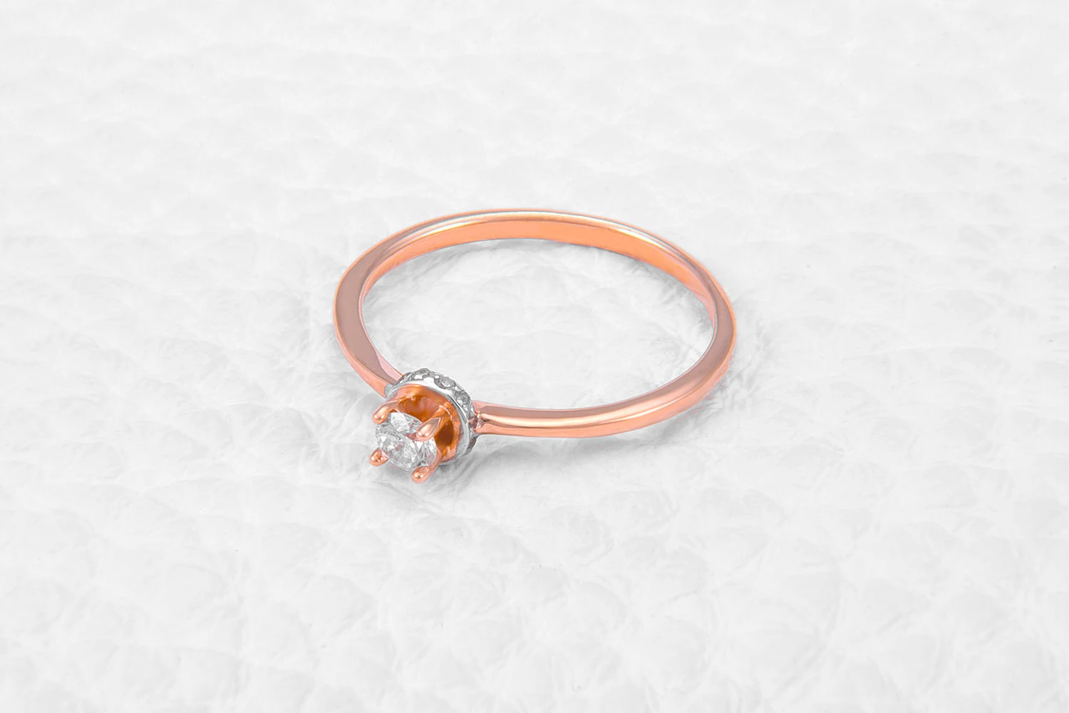 Кольцо из красного золота с 13 бриллиантами