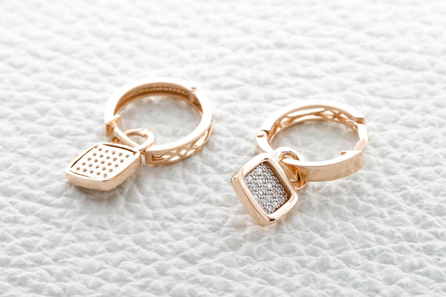 Серьги-трансформеры из красного золота с 50 фианитами