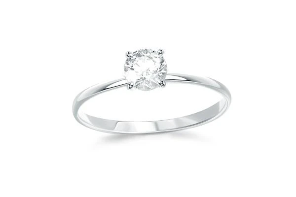 Кольцо из белого золота с кристаллом swarovski