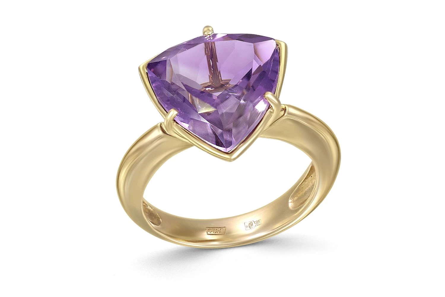 Кольцо из жёлтого золота с аметистом