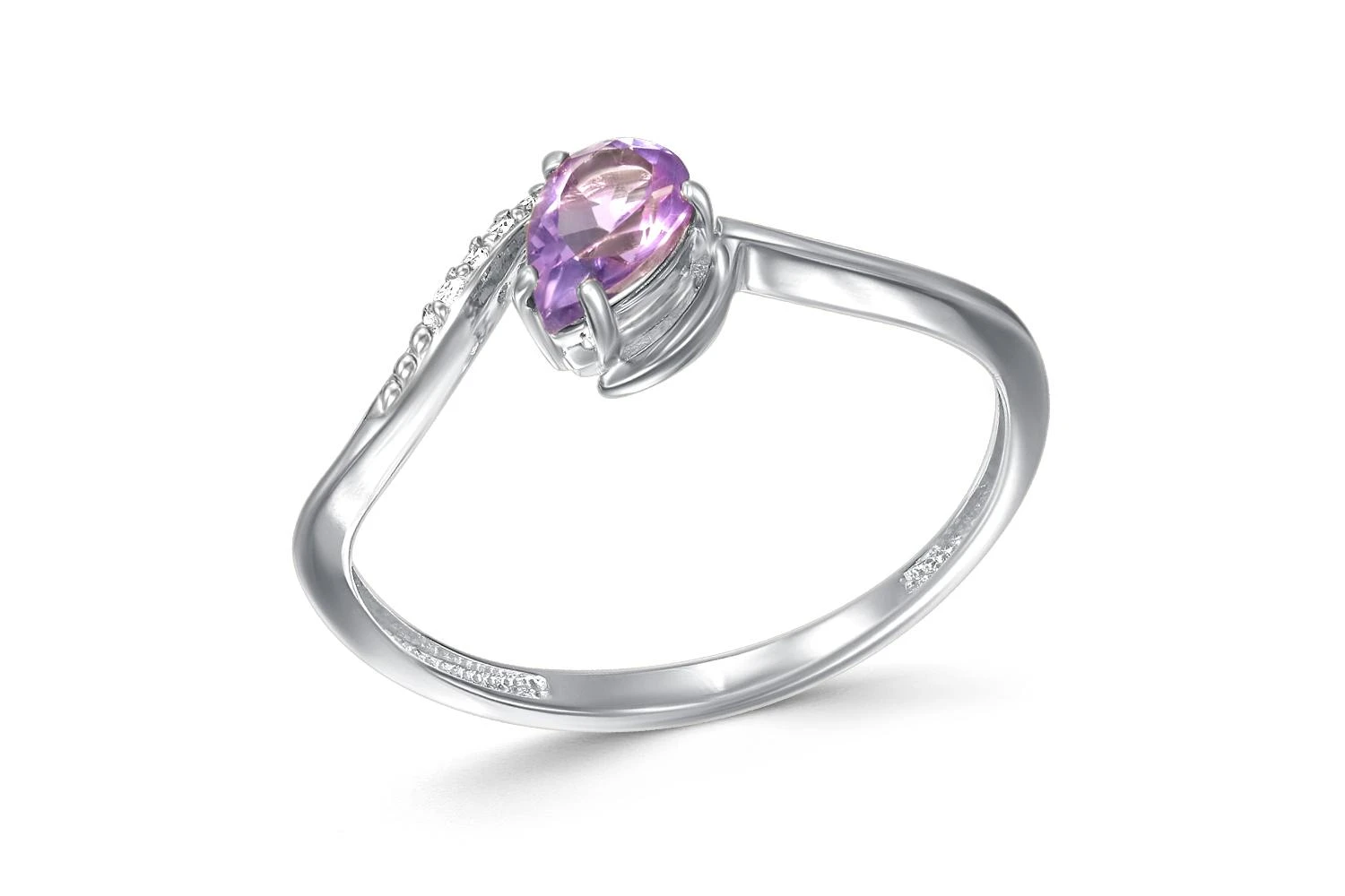 Кольцо из белого золота с аметистом и 6 фианитами
