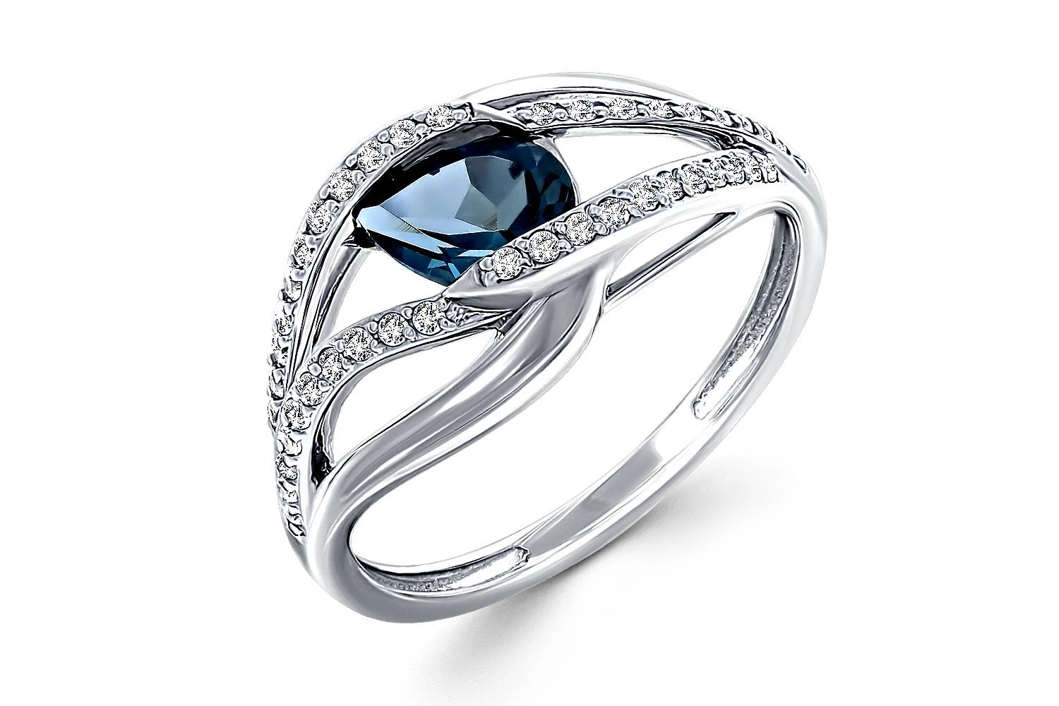 Кольцо из белого золота с топазом лондон и 42 фианитами
