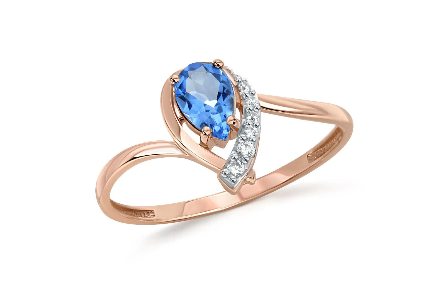 Кольцо из красного золота с топазом swiss и 6 фианитами