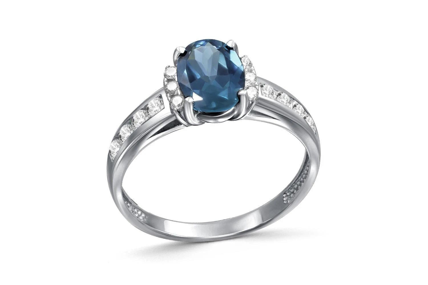 Кольцо из белого золота с топазом лондон и 14 фианитами