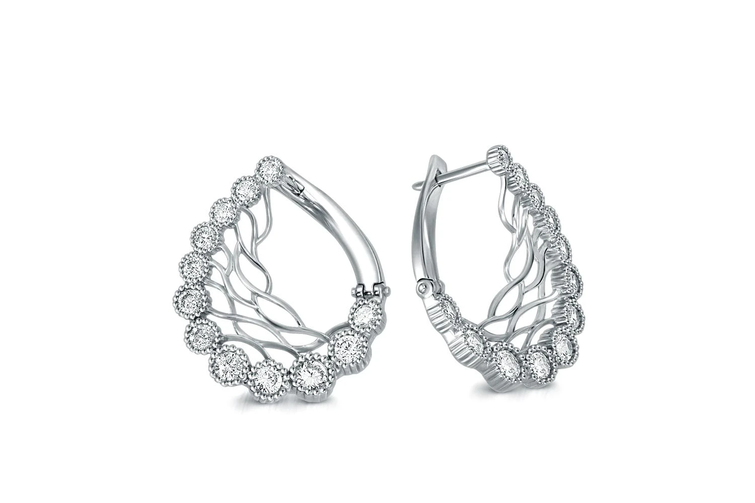 Серьги из белого золота с 24 фианитами