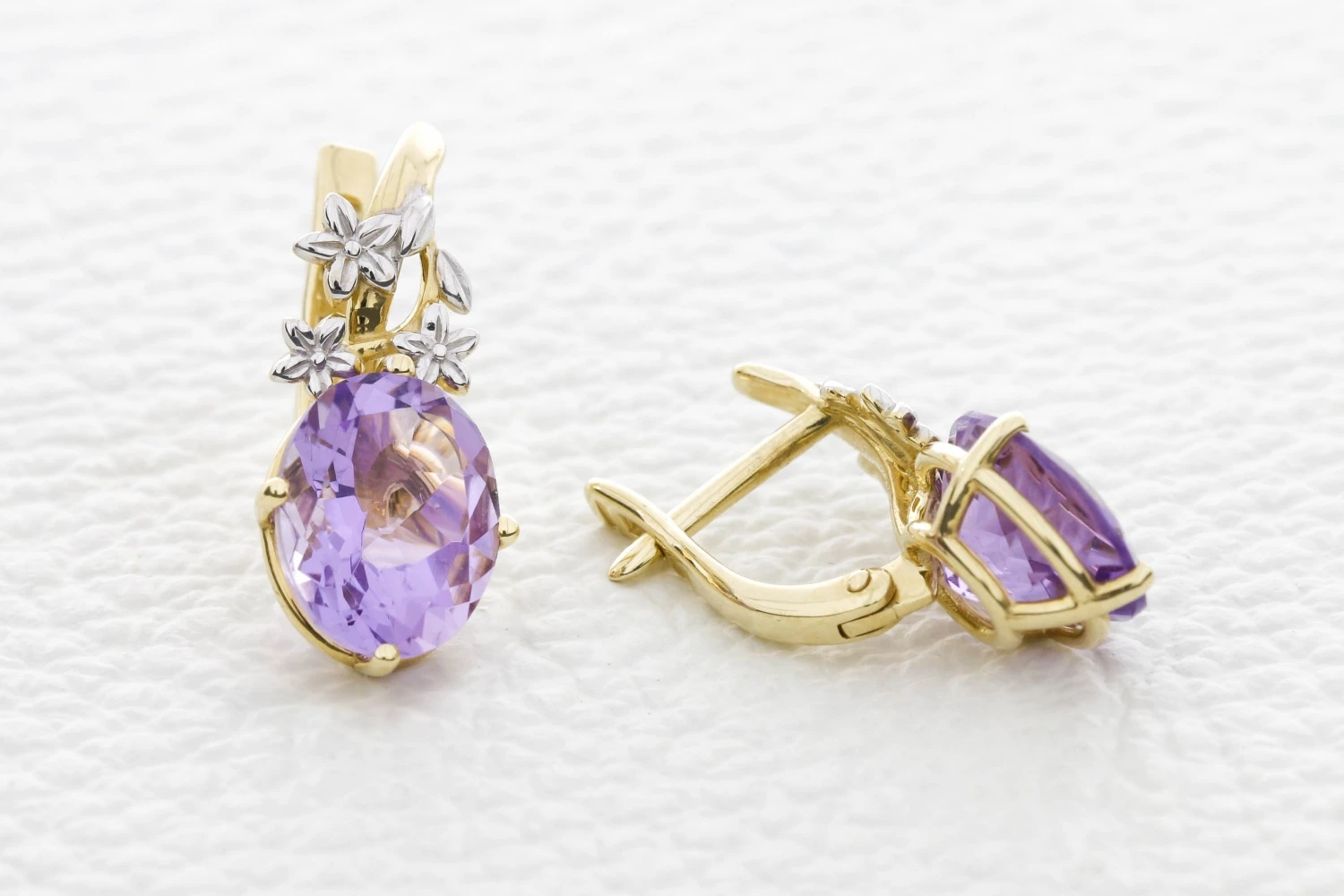 Серьги Цветы из жёлтого золота с 2 аметистами