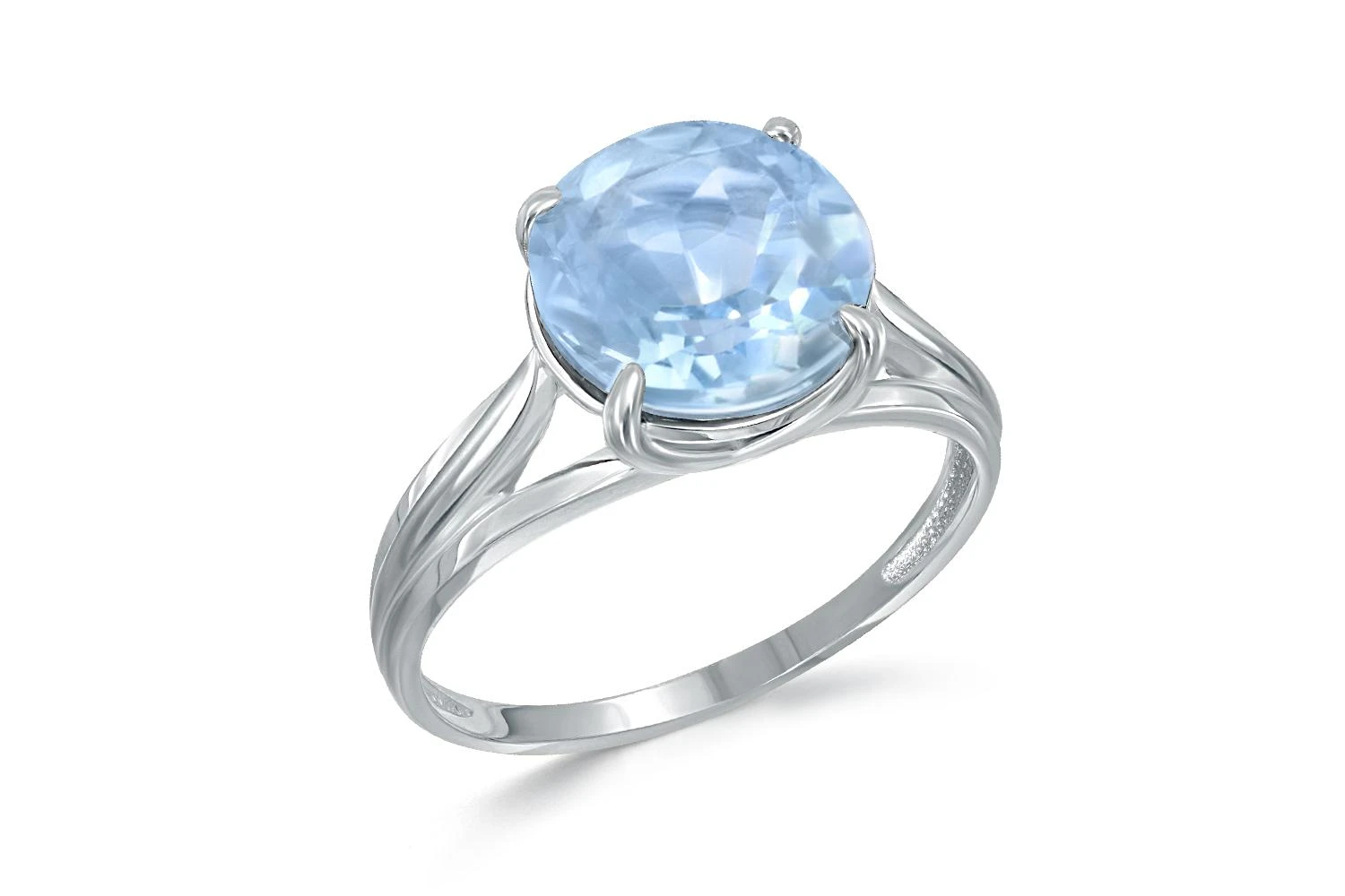 Кольцо из белого золота с топазом sky