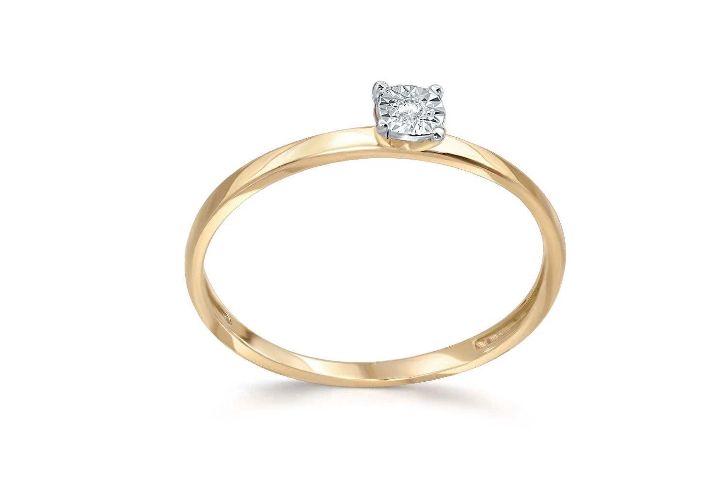 Кольцо из жёлтого золота с бриллиантом