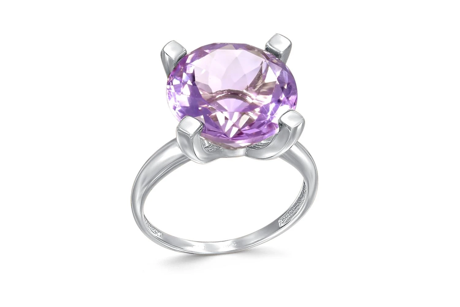 Кольцо из белого золота с аметистом
