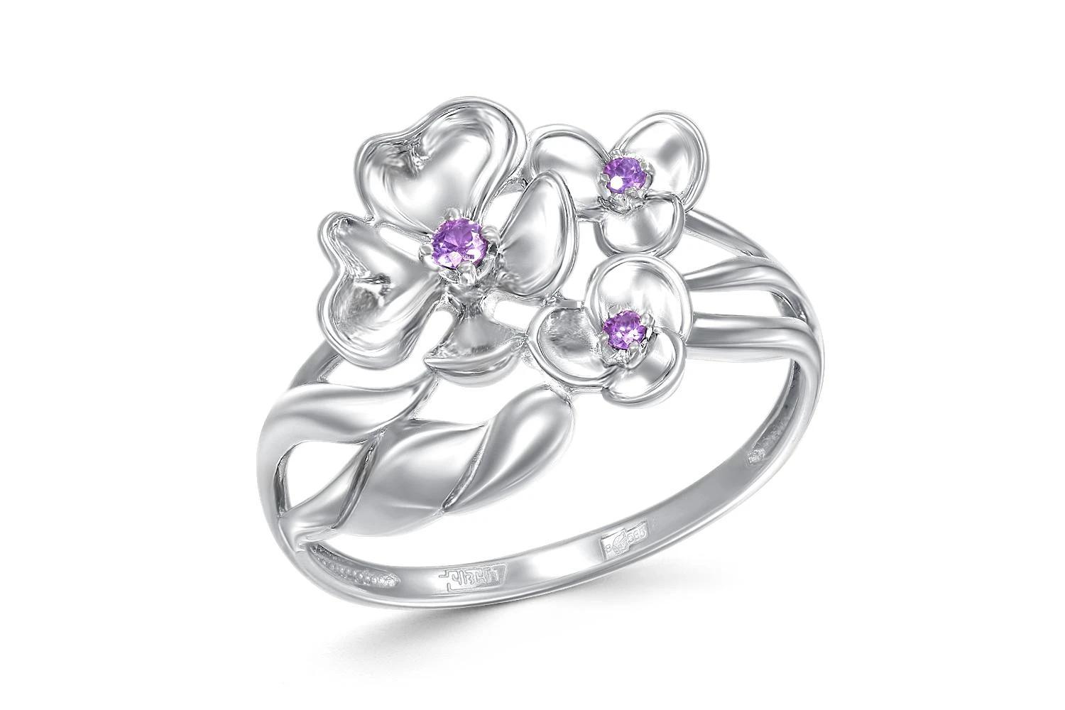 Кольцо Цветок из белого золота с 3 аметистами