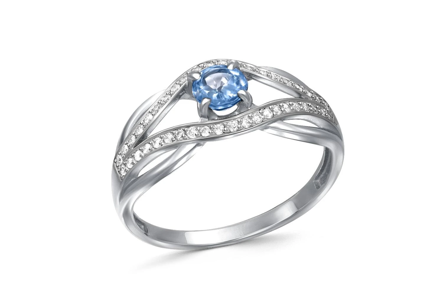Кольцо из белого золота с топазом swiss и 42 фианитами