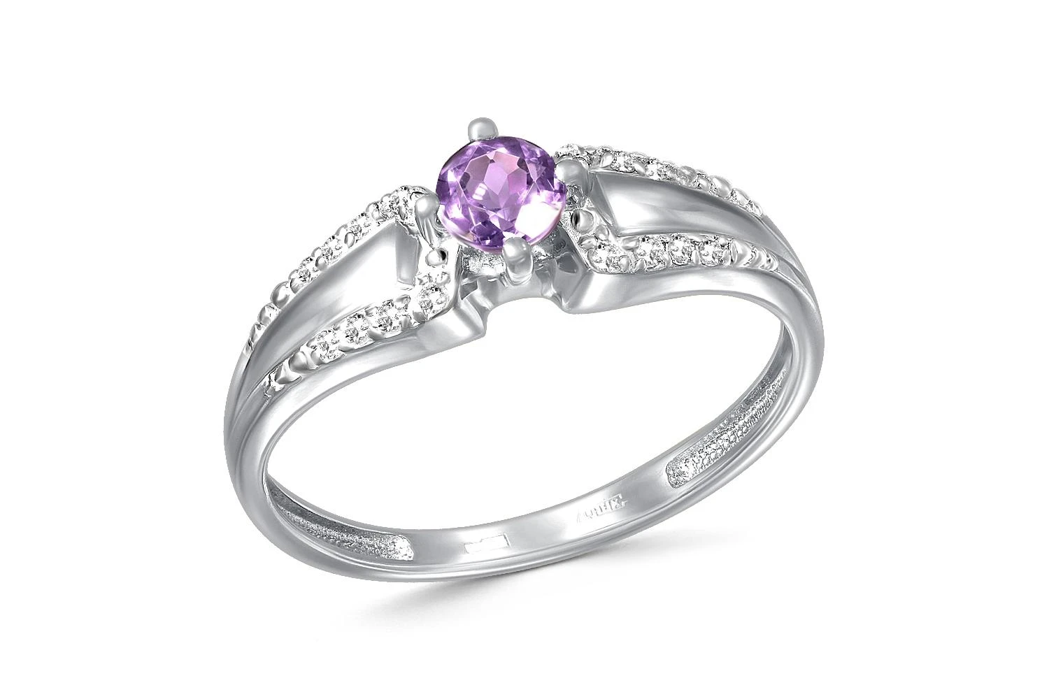 Кольцо из белого золота с аметистом и 16 фианитами