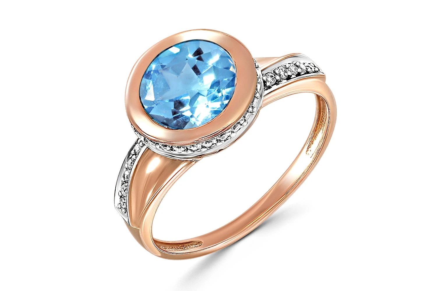 Кольцо из красного золота с топазом swiss и 36 фианитами