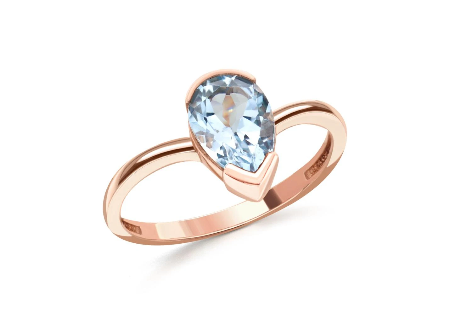 Кольцо из красного золота с топазом sky