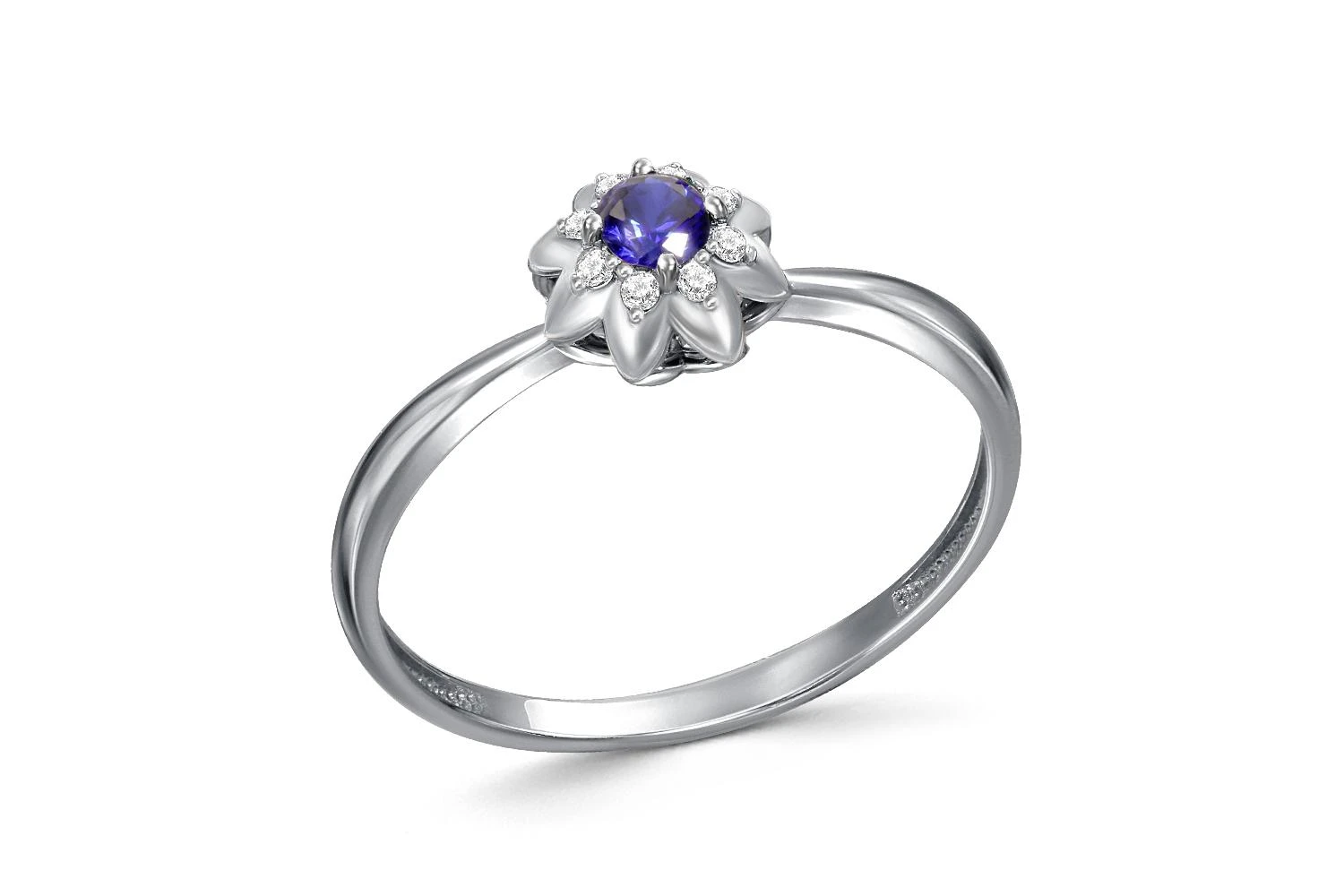 Кольцо Цветок из белого золота с корундом и 8 бриллиантами