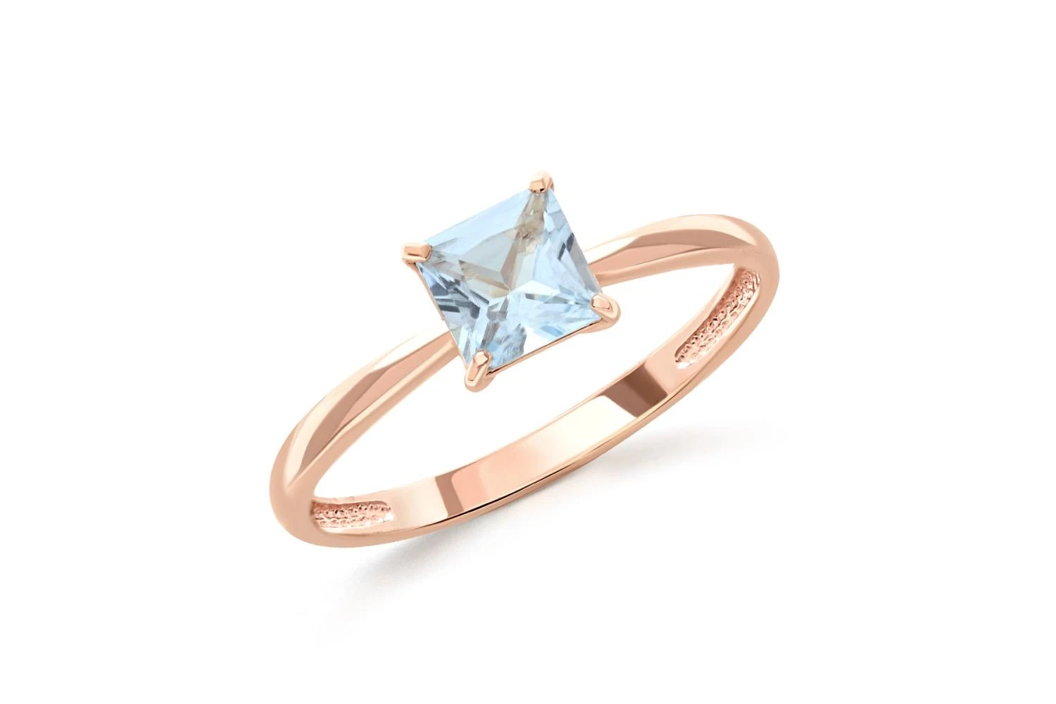 Кольцо из красного золота с топазом sky