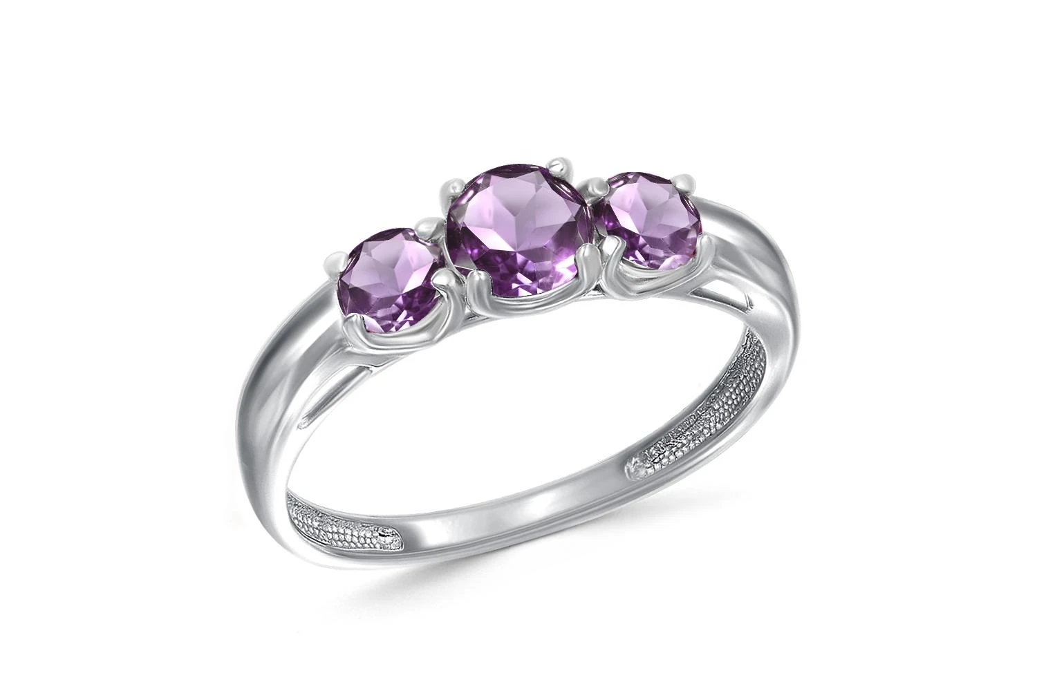 Кольцо из белого золота с 3 аметистами