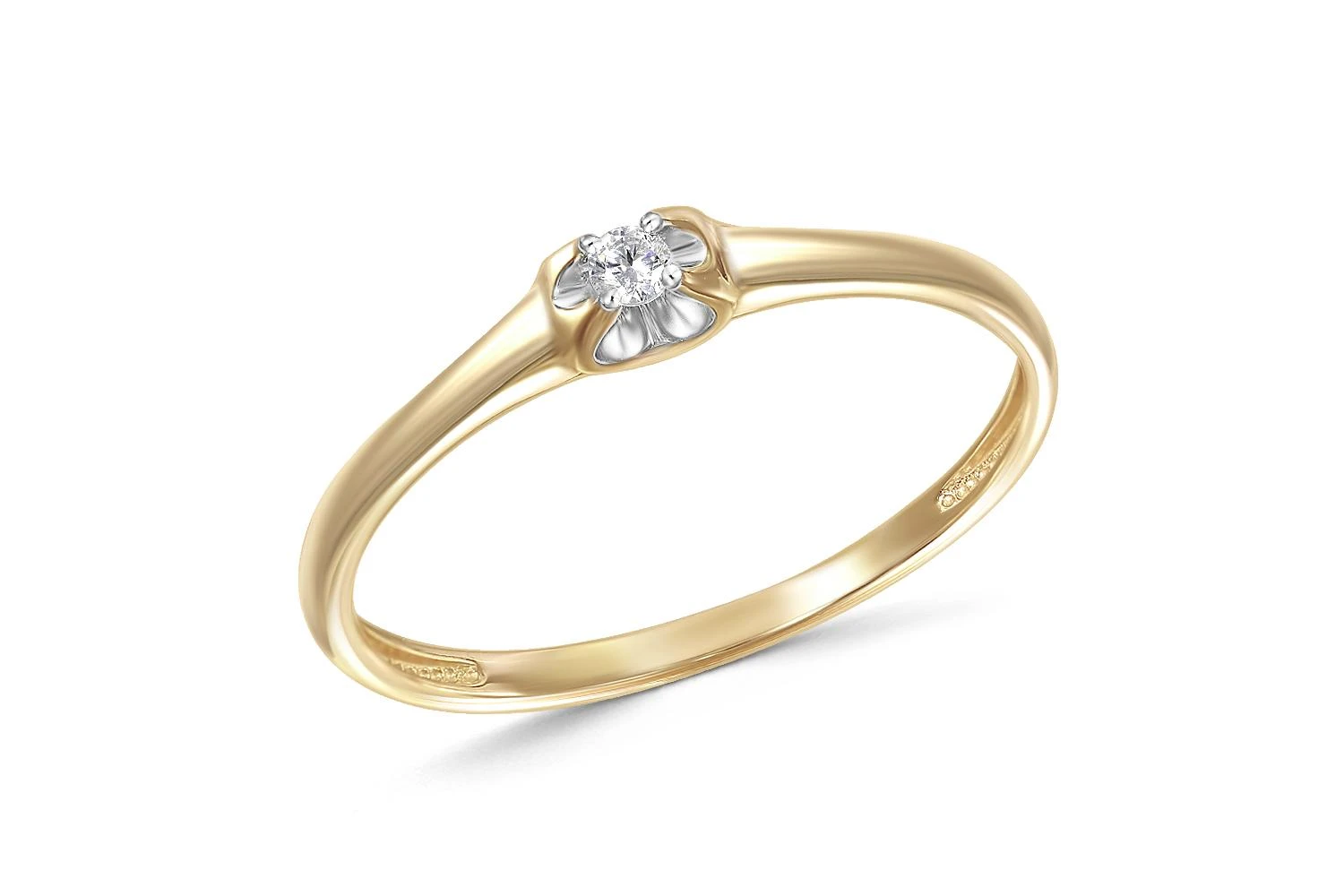 Кольцо из жёлтого золота с фианитом