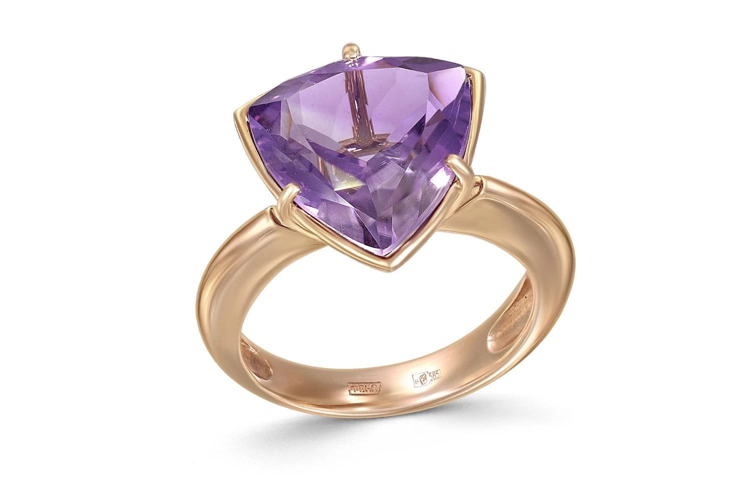 Кольцо из красного золота с аметистом