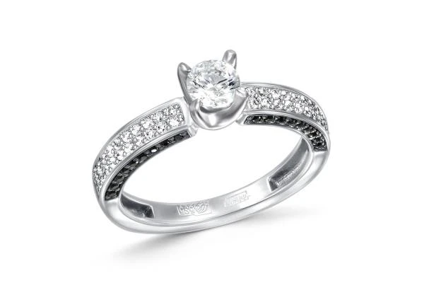 Кольцо из белого золота с кристаллом swarovski и 76 фианитами