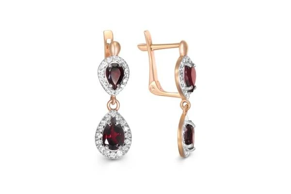 Серьги из красного золота с 4 гранатами и 64 фианитами
