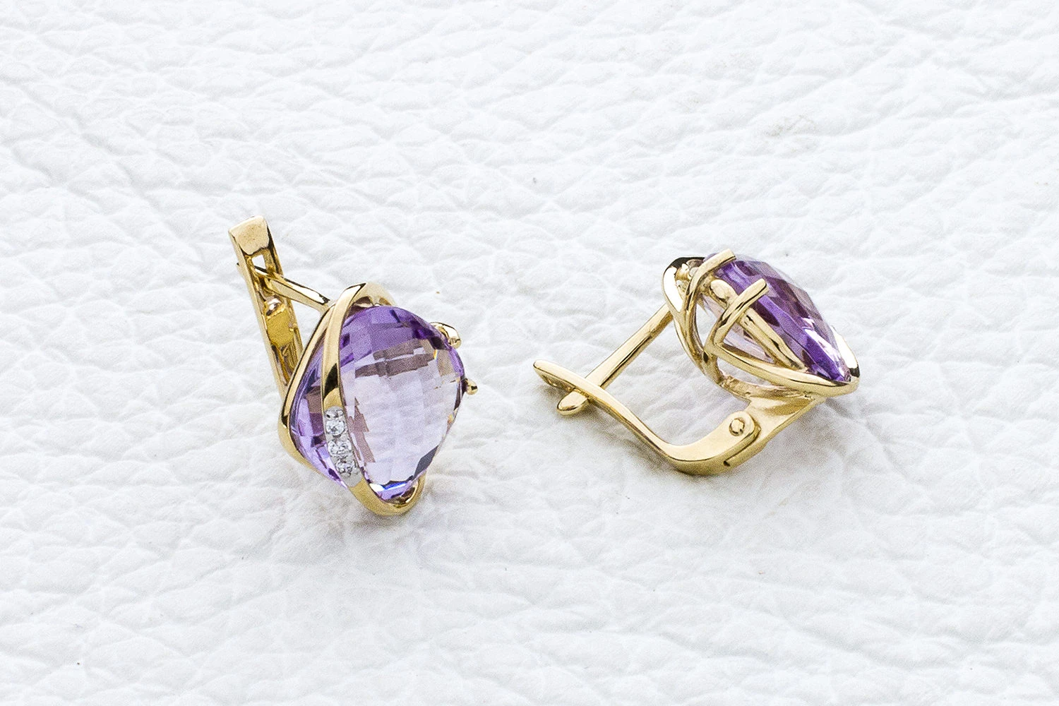 Серьги из жёлтого золота с 8 аметистами