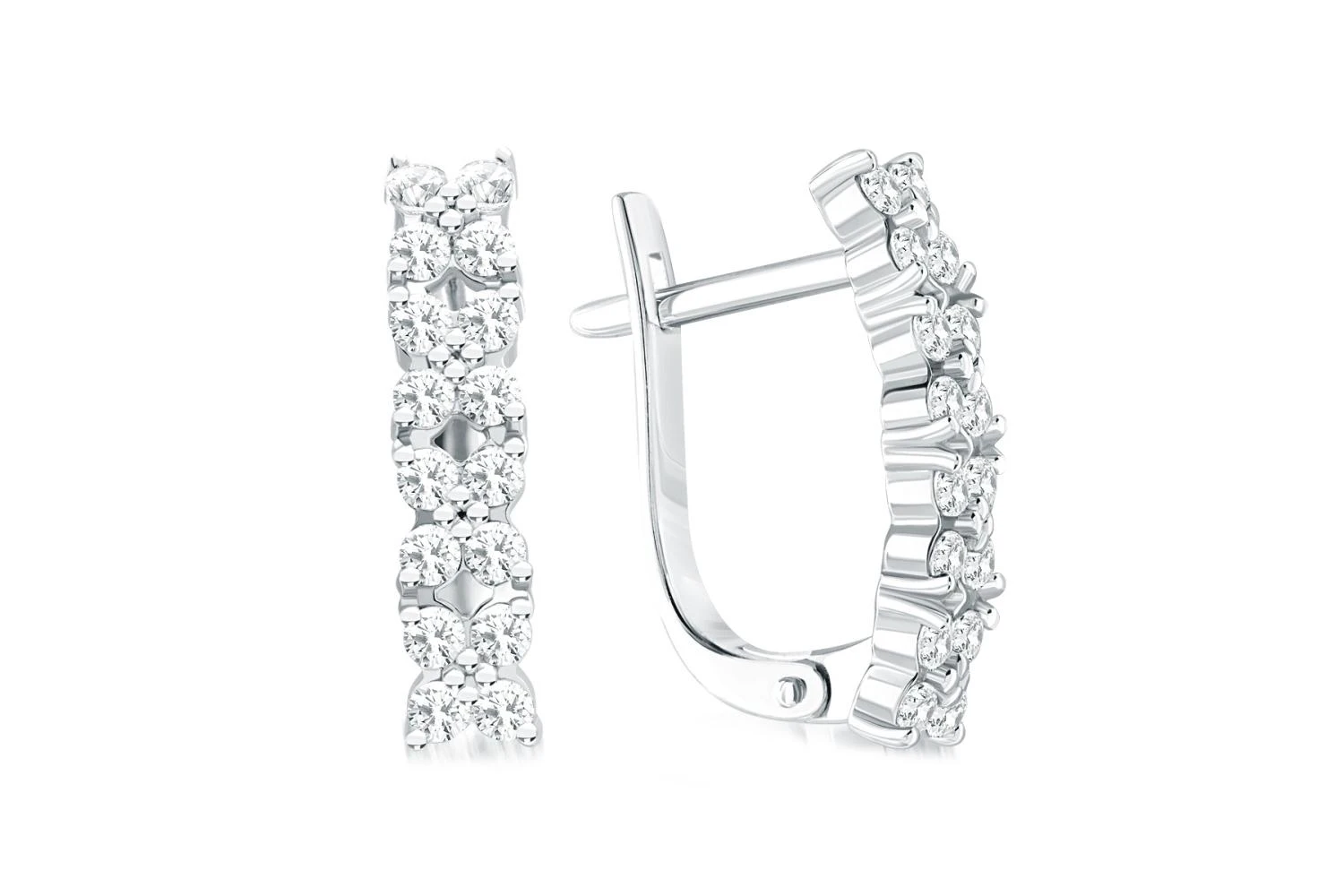 Серьги Цветы из белого золота с 32 муассанитами