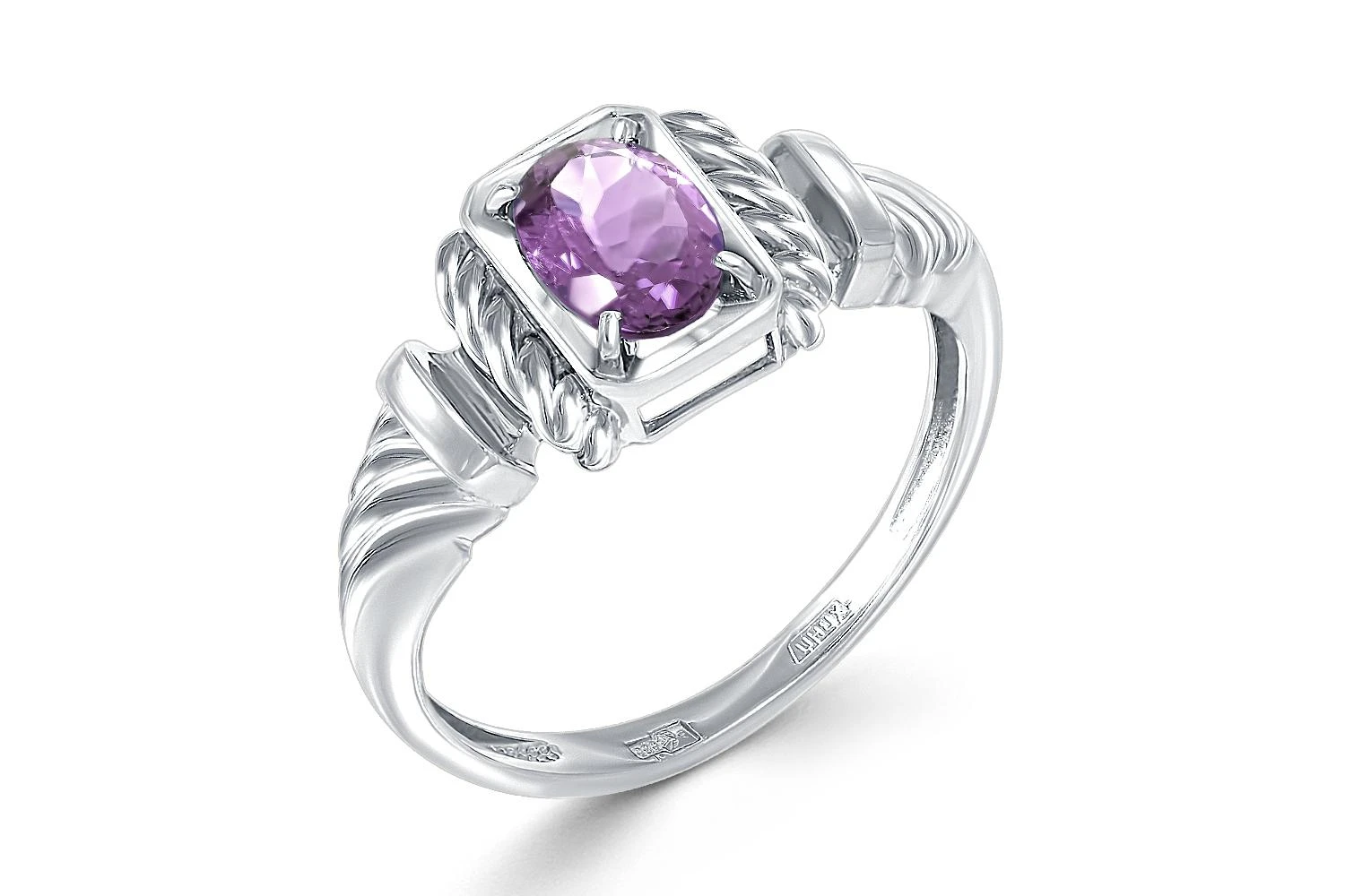 Кольцо из белого золота с аметистом