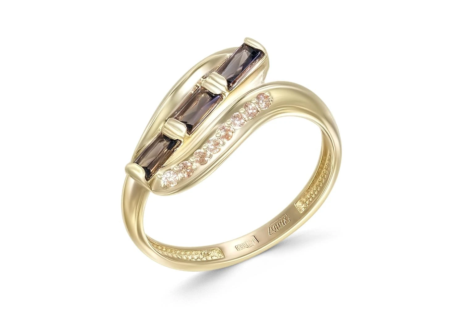 Кольцо из жёлтого золота с 3 раухтопазами и 8 фианитами