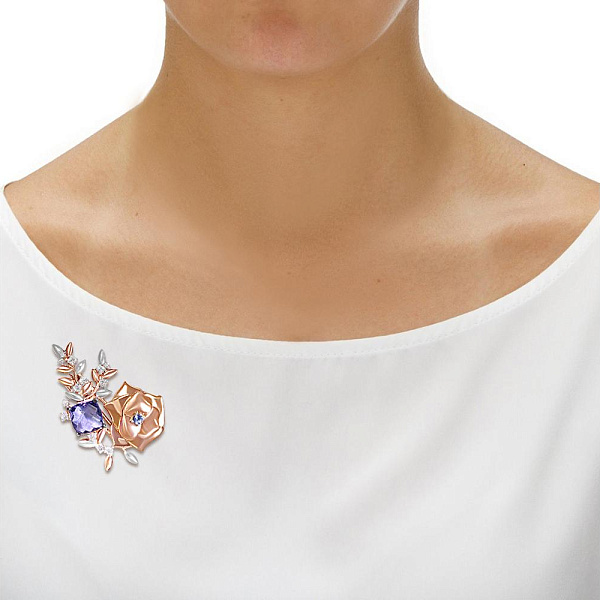 Брошь Цветок из красного золота с 14 фианитами