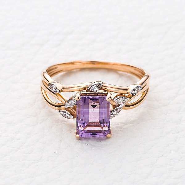 Кольцо Веточка из красного золота с аметистом и 7 фианитами