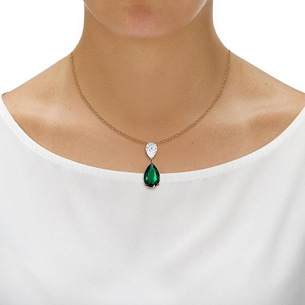 Колье из красного золота с изумрудом и фианитом