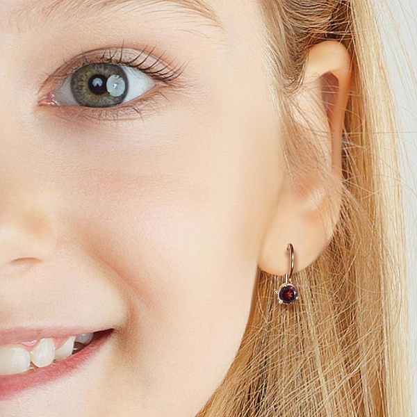 Детские серьги из красного золота с 2 гранатами