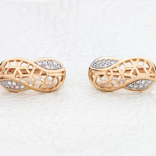 Серьги из красного золота с 28 фианитами