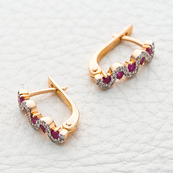 Серьги Дорожки из красного золота с 10 рубинами и 36 бриллиантами