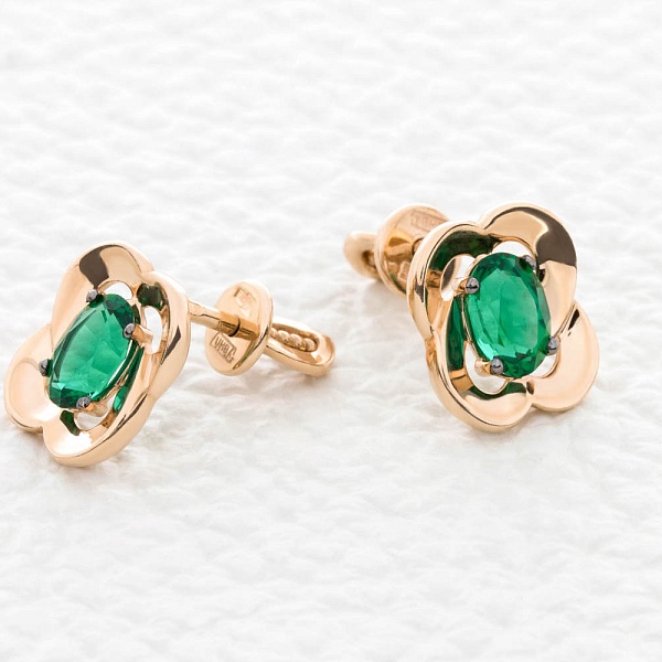 Серьги-пусеты из красного золота с 2 изумрудами