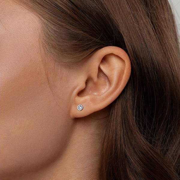 Серьги-пусеты из белого золота с 2 выращенными бриллиантами