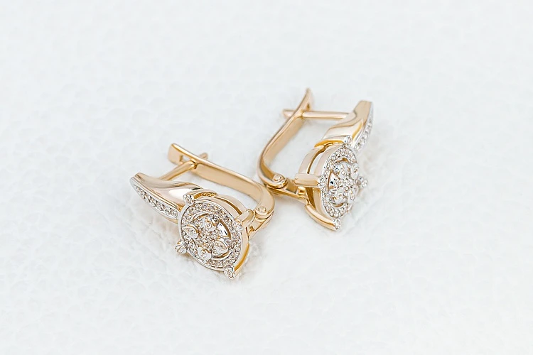 Серьги из жёлтого золота с 86 фианитами