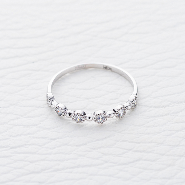 Кольцо из белого золота с 6 фианитами