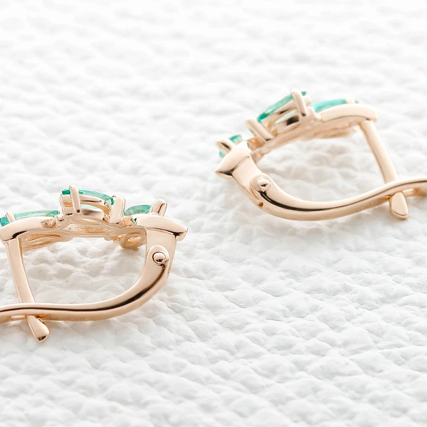 Серьги Веточки из красного золота с 6 изумрудами