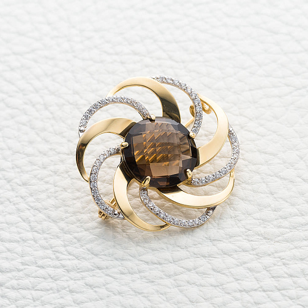 Брошь Цветок из жёлтого золота с раухтопазом и 55 фианитами