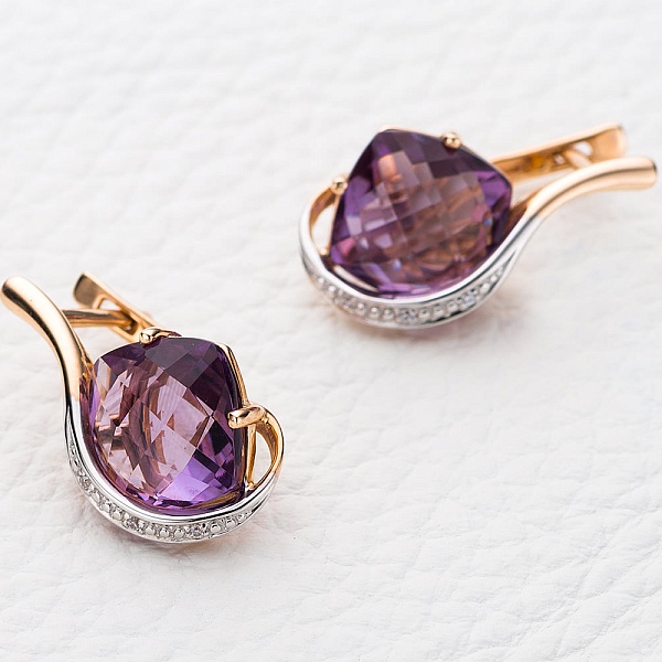 Серьги из красного золота с 2 аметистами и 6 фианитами
