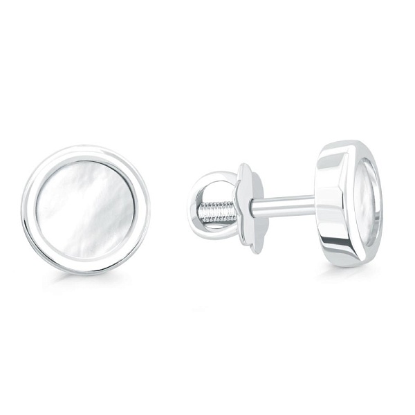 Детские серьги-пусеты из белого золота с перламутром