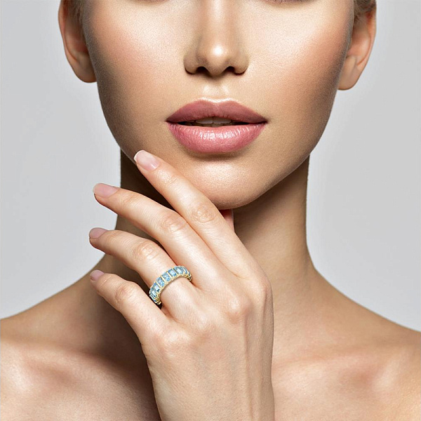 Кольцо из жёлтого золота с 20 топазами swiss