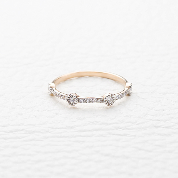 Кольцо Дорожка из красного золота с 16 фианитами