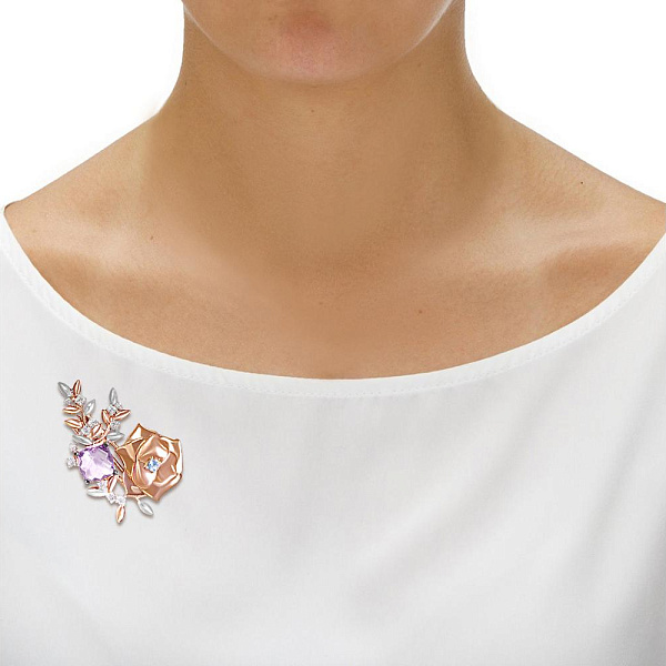 Брошь Цветок из красного золота с аметистом, топазом swiss и фианитами