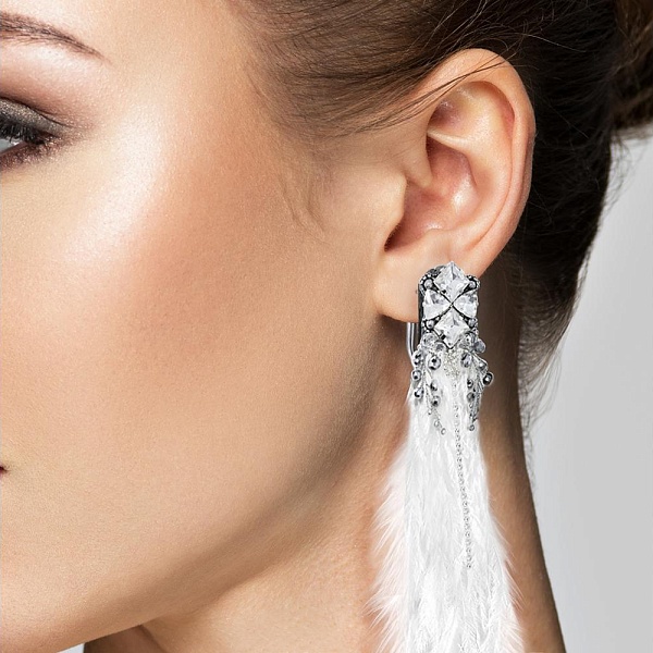 Бижутерные серьги свадебные Перья белый